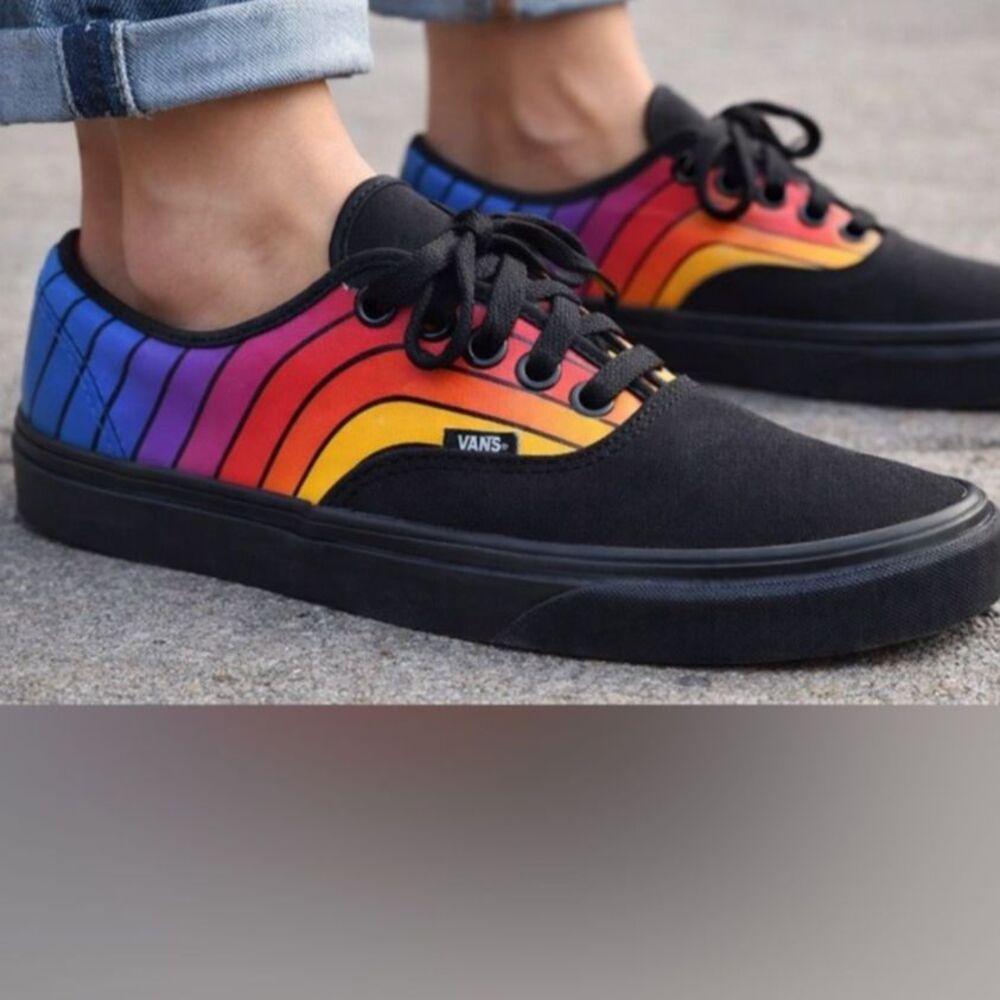 Vans Era‎ Rainbow Gradient Black Canvas Sneakers Men’s 7.5 Women’s 9